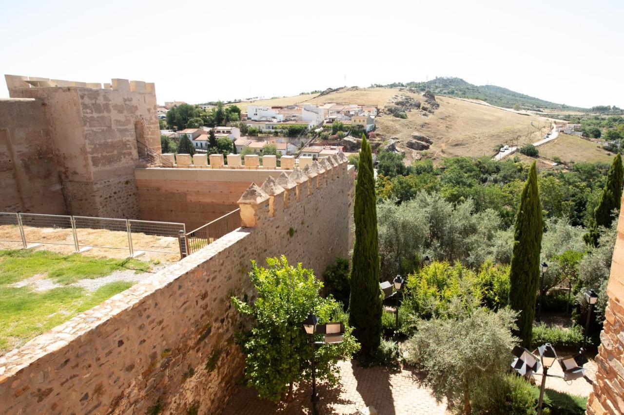 Apartamento Baluarte De Los Pozos Касерес Экстерьер фото