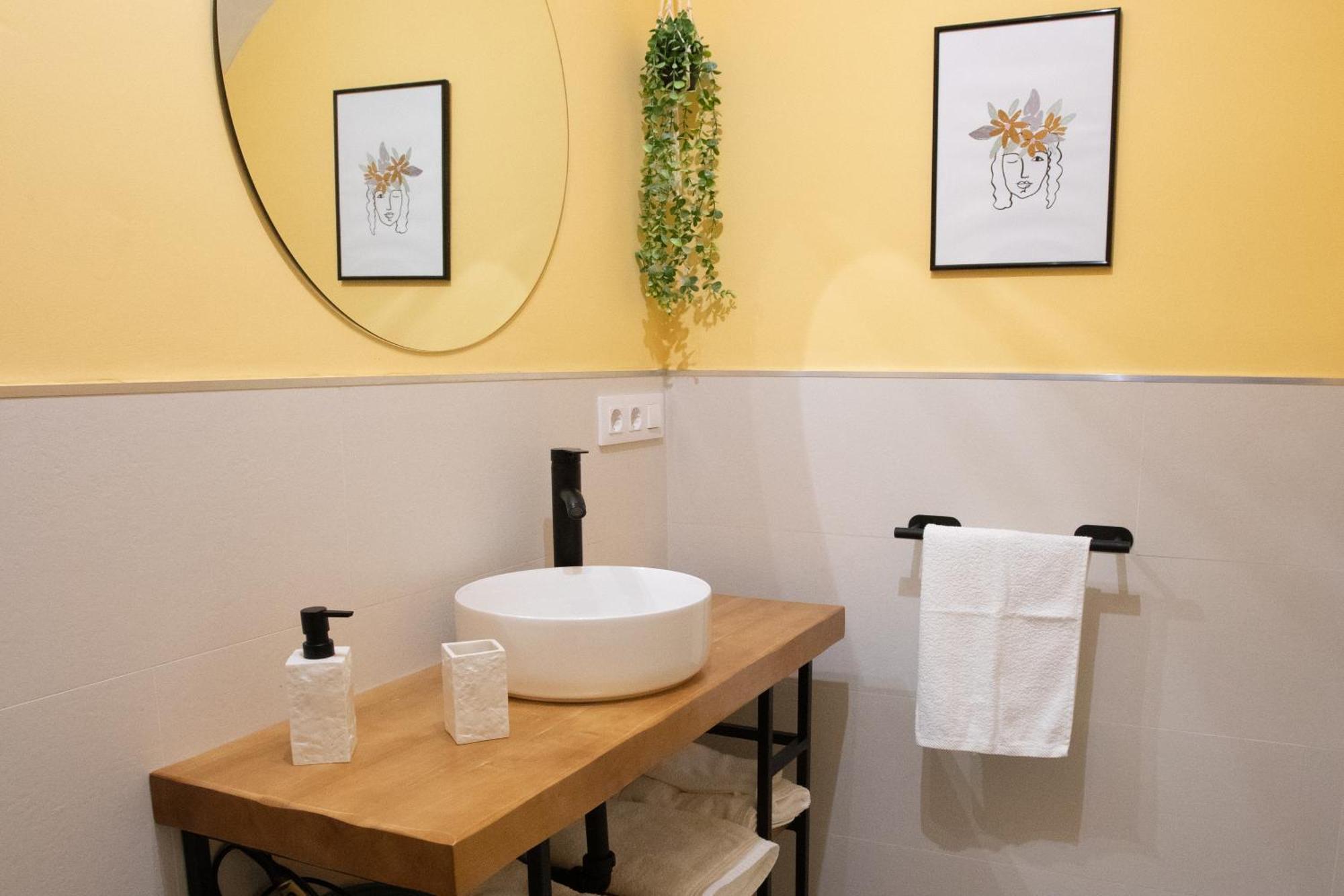 Apartamento Baluarte De Los Pozos Касерес Экстерьер фото